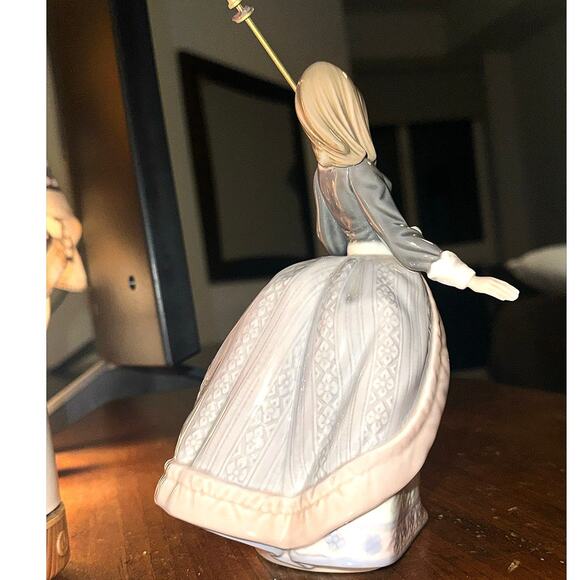 Lladro 5211 Porcelain Figurine Girl With Parasol Spain Collectible 8" Tall - Picture 6 of 6